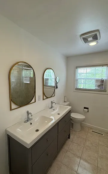 18341 W Lee Cir — Photo 9