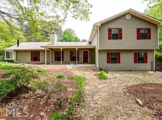 3394 Pate Dr, Snellville, GA 30078
