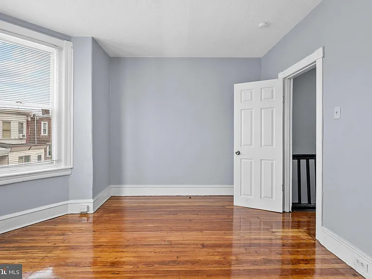 1619 S Conestoga St — Photo 13