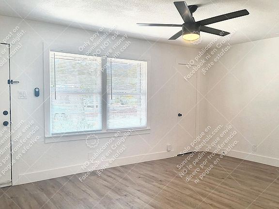 4th image of 3012 Shorewood Dr