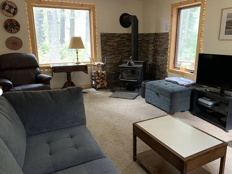4070 Poplar Ave — Photo 2