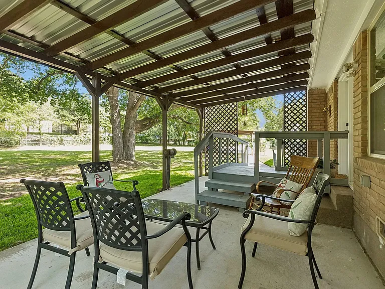 1212 W Murphy Rd — Photo 21