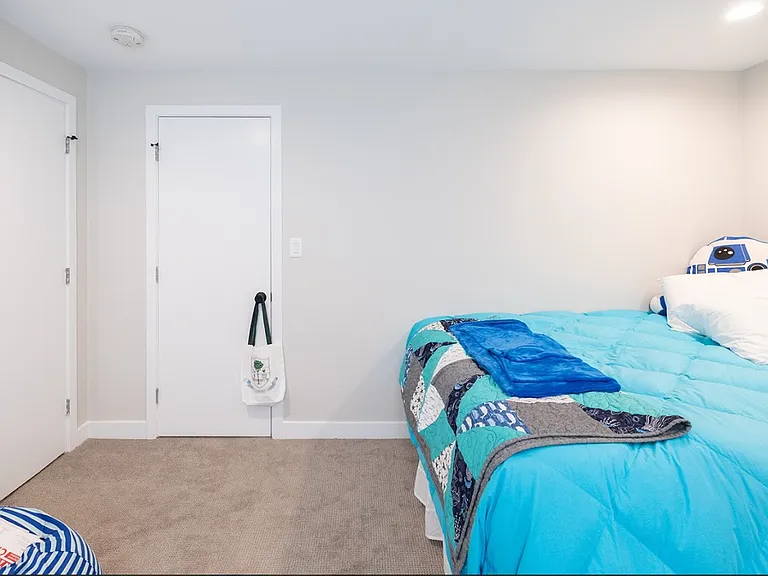 1661-1663 Washington St #102 — Photo 9