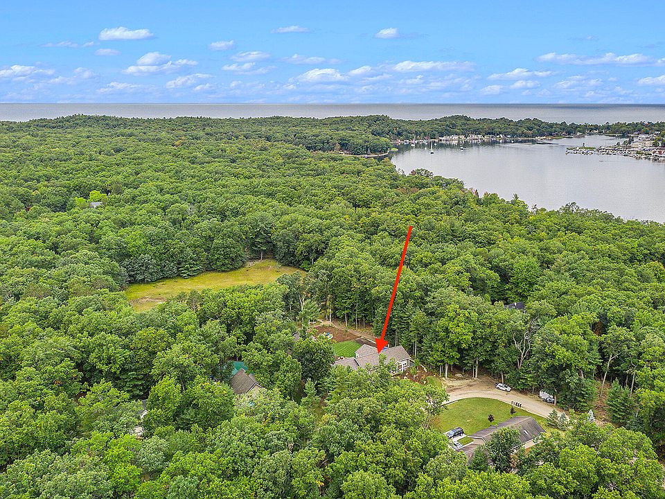 6585 N Mohawk St, Pentwater, MI 49449 Zillow
