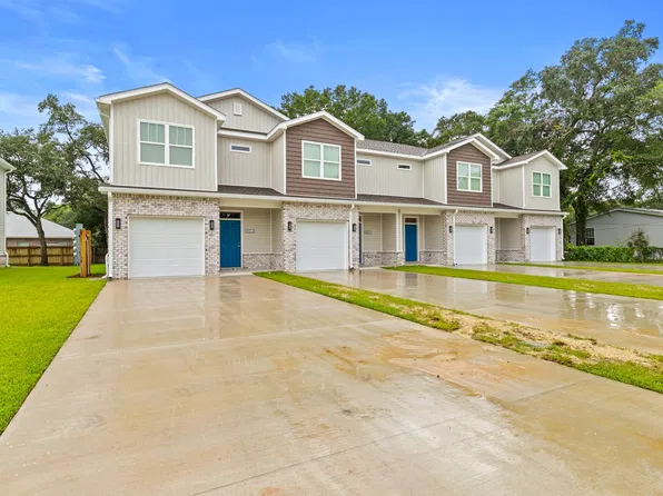 404 Walters Cir, Fort Walton Beach, FL 32547