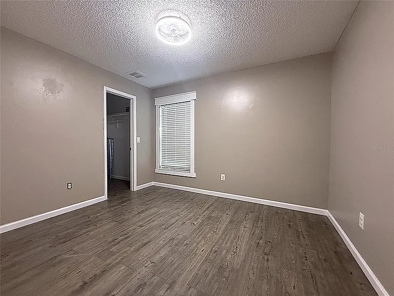 2042 Shadow Pine Dr — Photo 14
