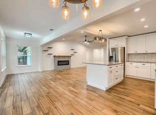 198 Piney Ridge Dr, Bastrop, TX 78602