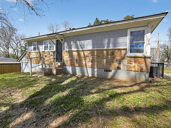 5th image of 4033 Clearpool Circle Rd