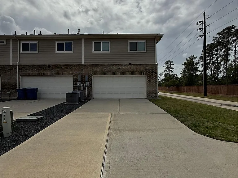15850 Perthshire Creek Dr — Photo 33