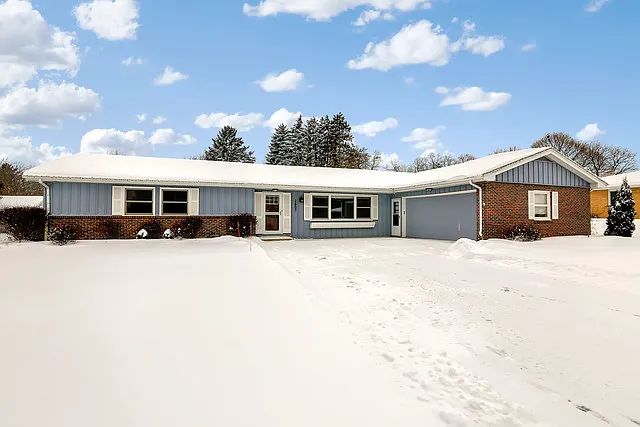 2607 Lauderdale Ct photo 1