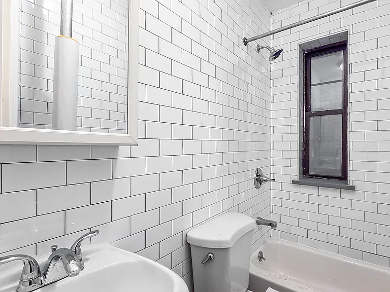 2866 Frederick Douglass Blvd #10 — Photo 10