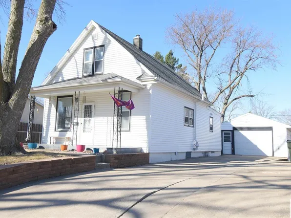2815 S Cornelia St, Sioux City, IA 51106