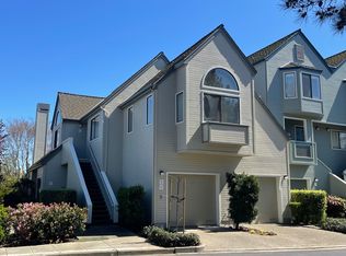 12 Invincible Ct, Alameda, CA 94501