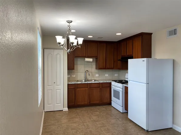 296 Ferrule Dr, Kyle, TX 78640