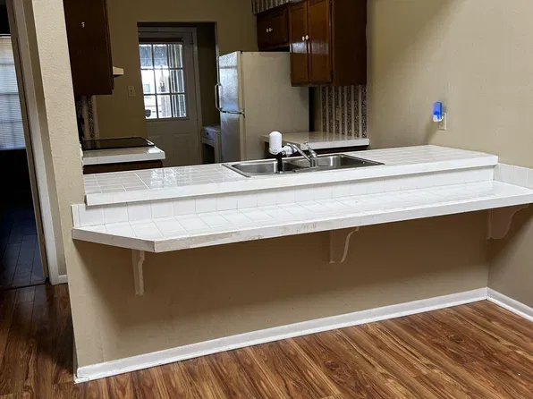 4237 Jefferson Woods Dr, Baton Rouge, LA 70809