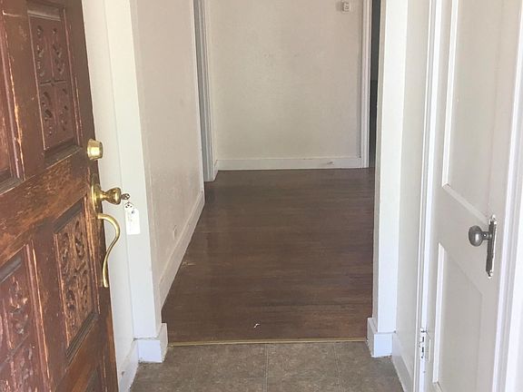 5th image of 1112 W 14th St