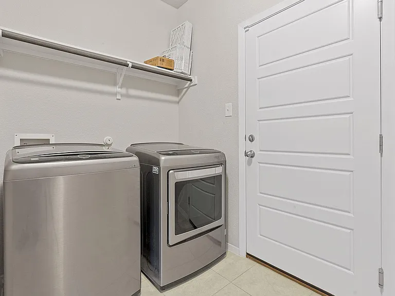 8017 Flintlock Cir — Photo 19