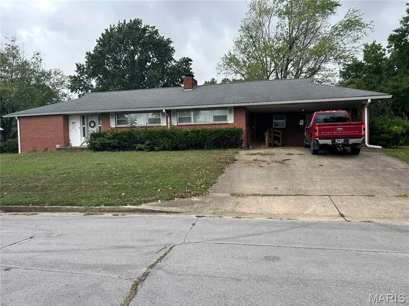 45 McFarland Dr, Rolla, MO 65401