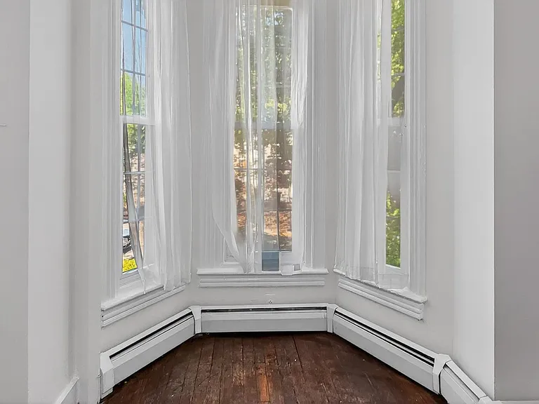 1602 New Jersey Ave NW — Photo 19