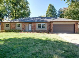 2427 S McCann Ave, Springfield, MO 65804