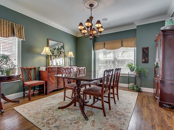 5th image of 172 Woodmont Blvd