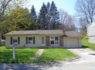 253 Canterbury Dr, Beckley, WV 25801