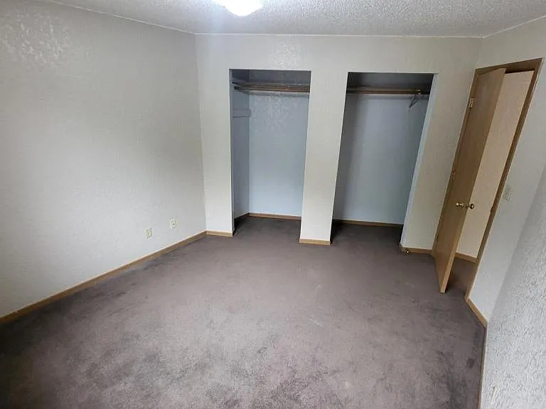 819 5th Ave S #106 — Photo 11