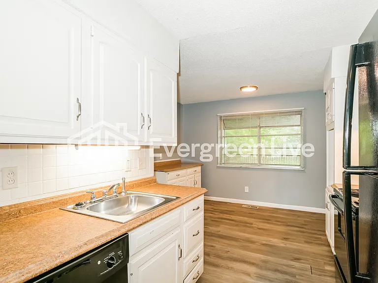 11950 N Ranch Dr — Photo 5