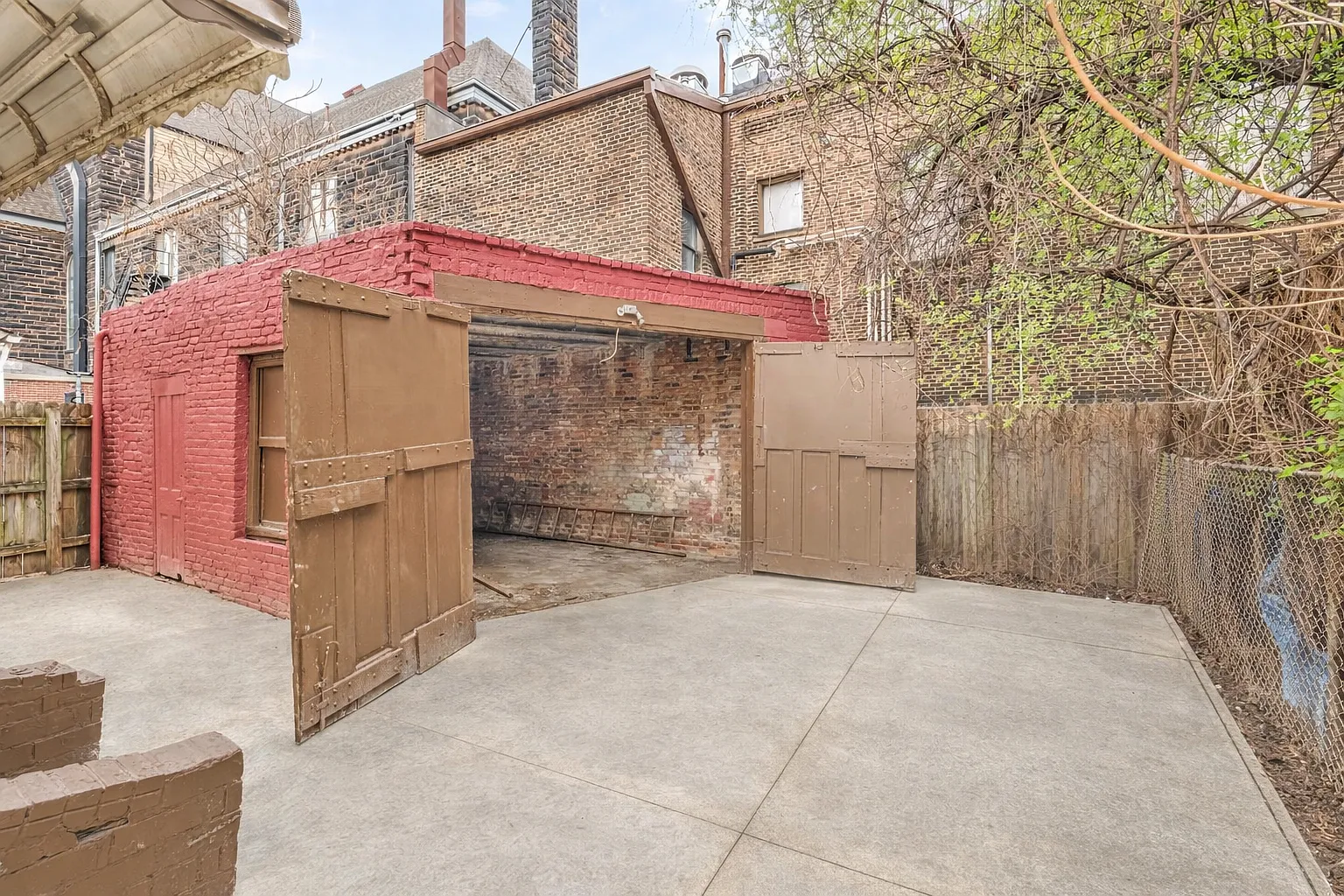 2 bed, 900 sqft, $1,400 — Photo 4