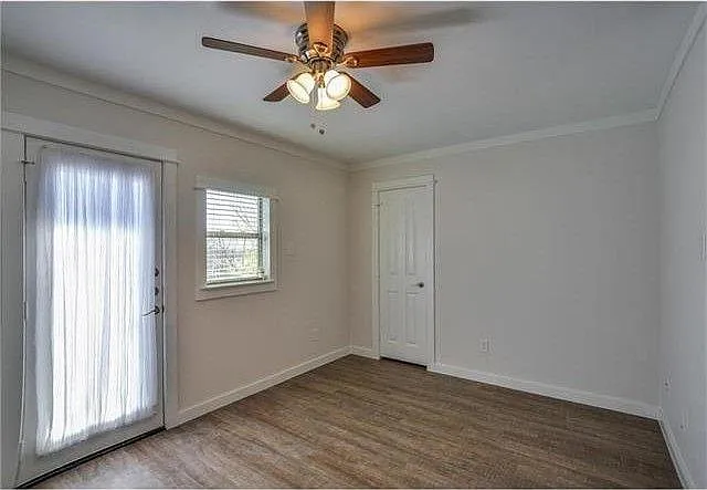 3706 Washburn Ave #B — Photo 12