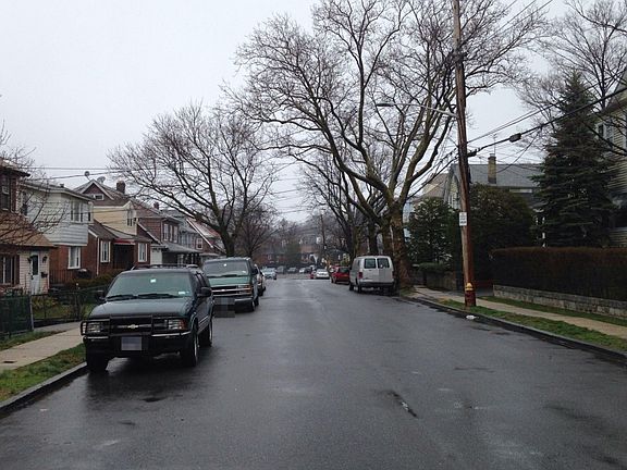 4th image of 24 Lindsey St