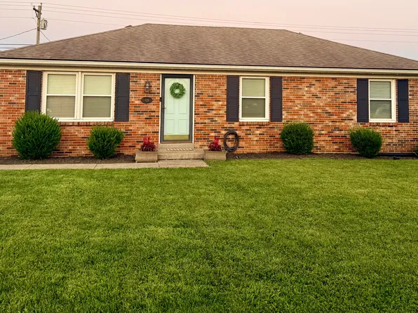 125 Oakmont Dr, Nicholasville, KY 40356