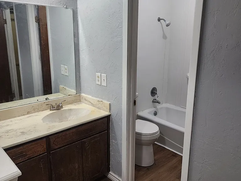 6238 Belpree Rd #MAIN — Photo 12
