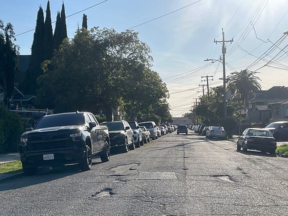 4th image of 1660 84th Ave
