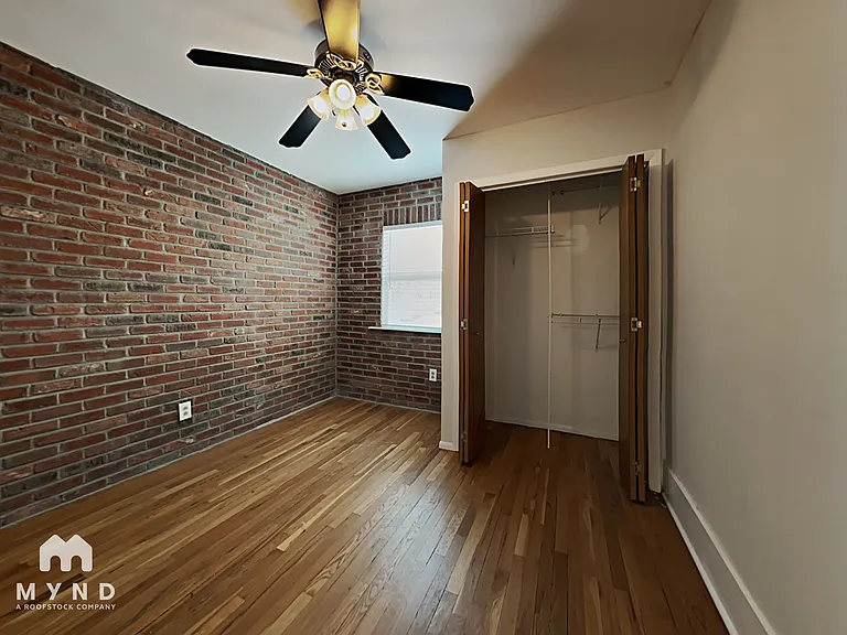 4465 N Meade St — Photo 21