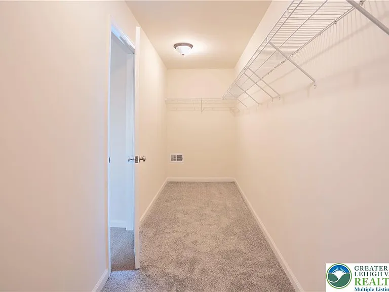 3740 Samantha Ln — Photo 19