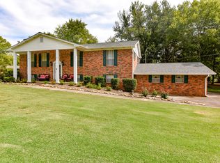 1129 Mildred Dr, Alcoa, TN 37701