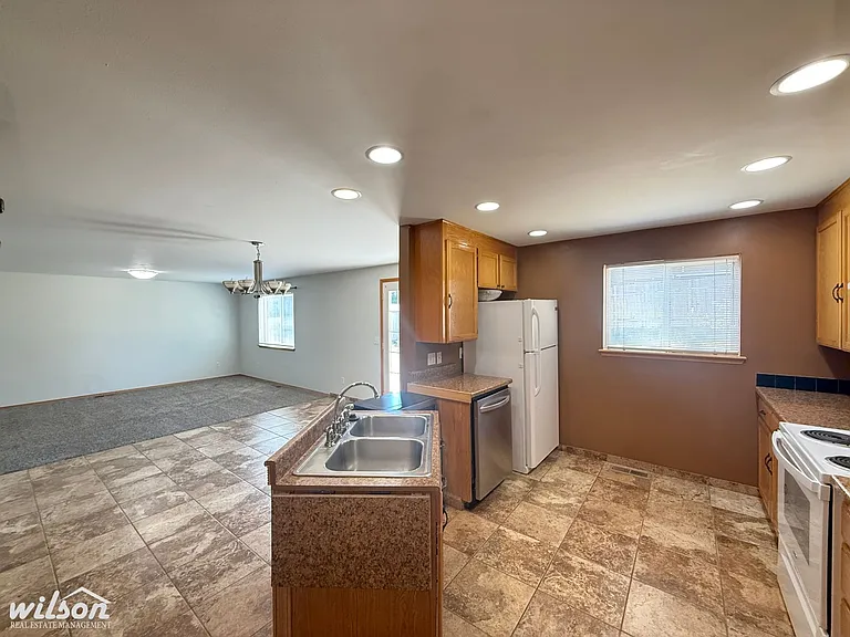7400 Richey Rd — Photo 10