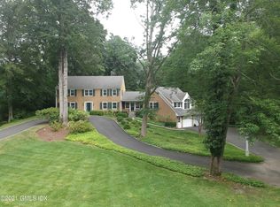 96 Perkins Rd, Greenwich, CT 06830