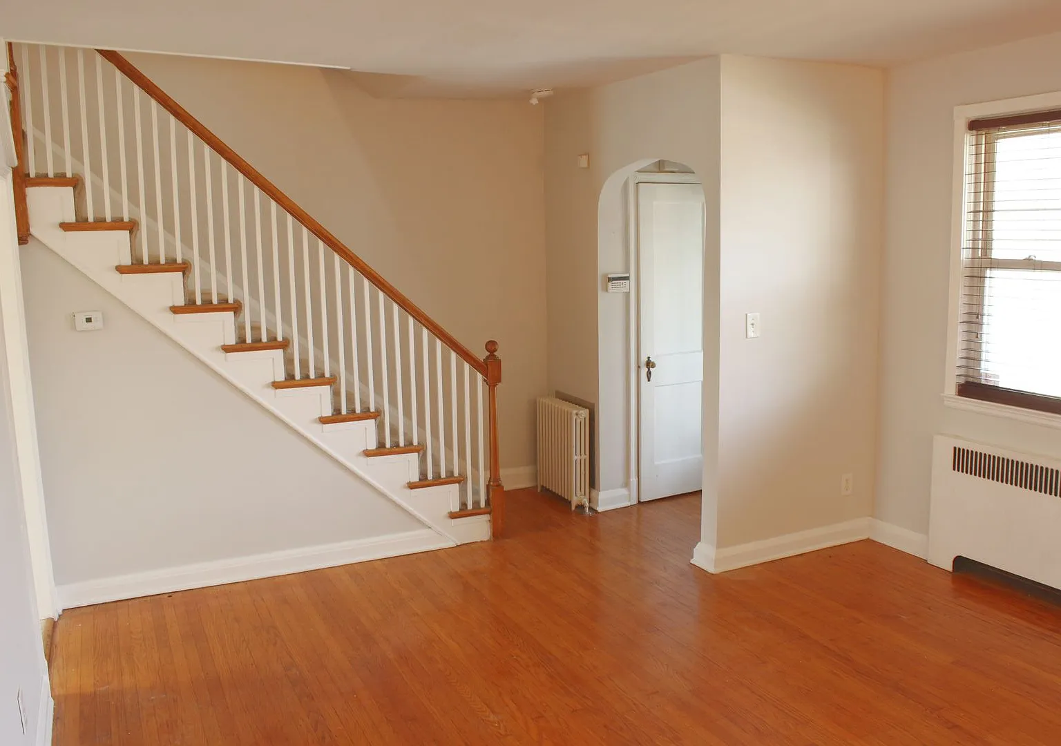 Welcome Home 3515 Parklawn Ave, Baltimore, MD 21213 — Photo 4