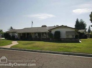 2203 Webster St, Sanger, CA 93657