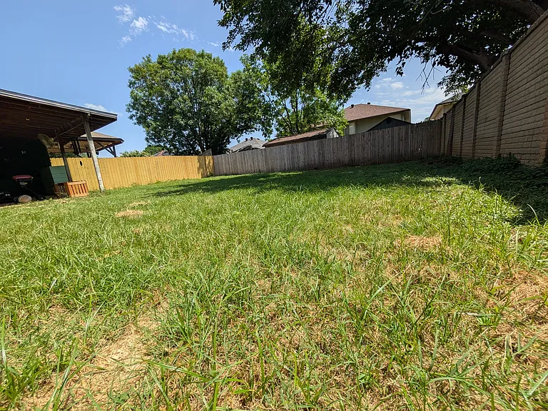 8528 Pedernales Trl — Photo 7