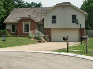 7823 Monrovia St, Lenexa, KS 66216