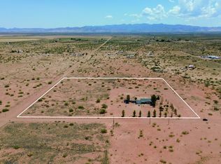 13242 S Kit Carson Rd, Pearce, AZ 85625