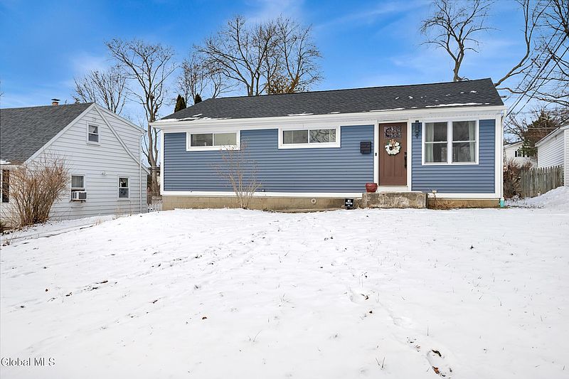 3rd image of 9 Nelson Avenue
