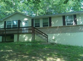 365 Edmondson Ferry Rd, Clarksville, TN 37040