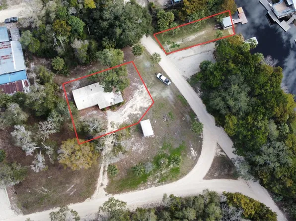 320 15th St SE, Steinhatchee, FL 32359