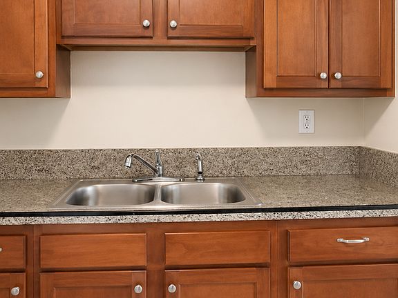 5th image of 1538 N Uinta St