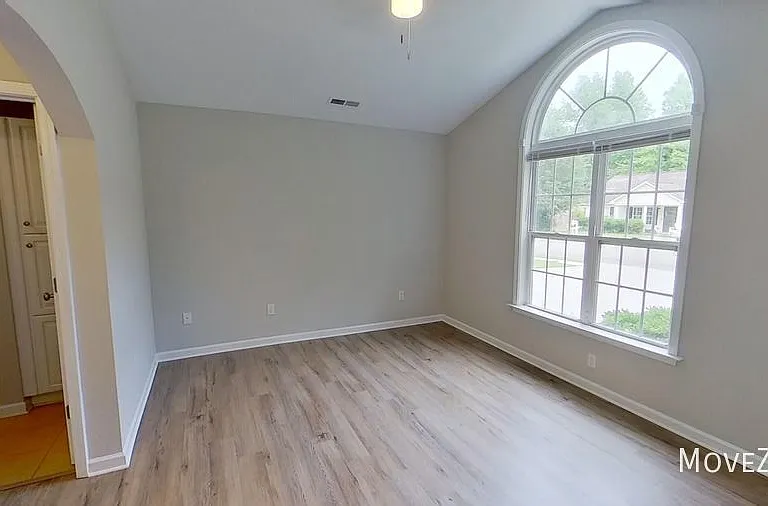 1517 Everett Springs Dr — Photo 25