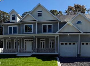 849 Naryshkin Way, Toms River, NJ